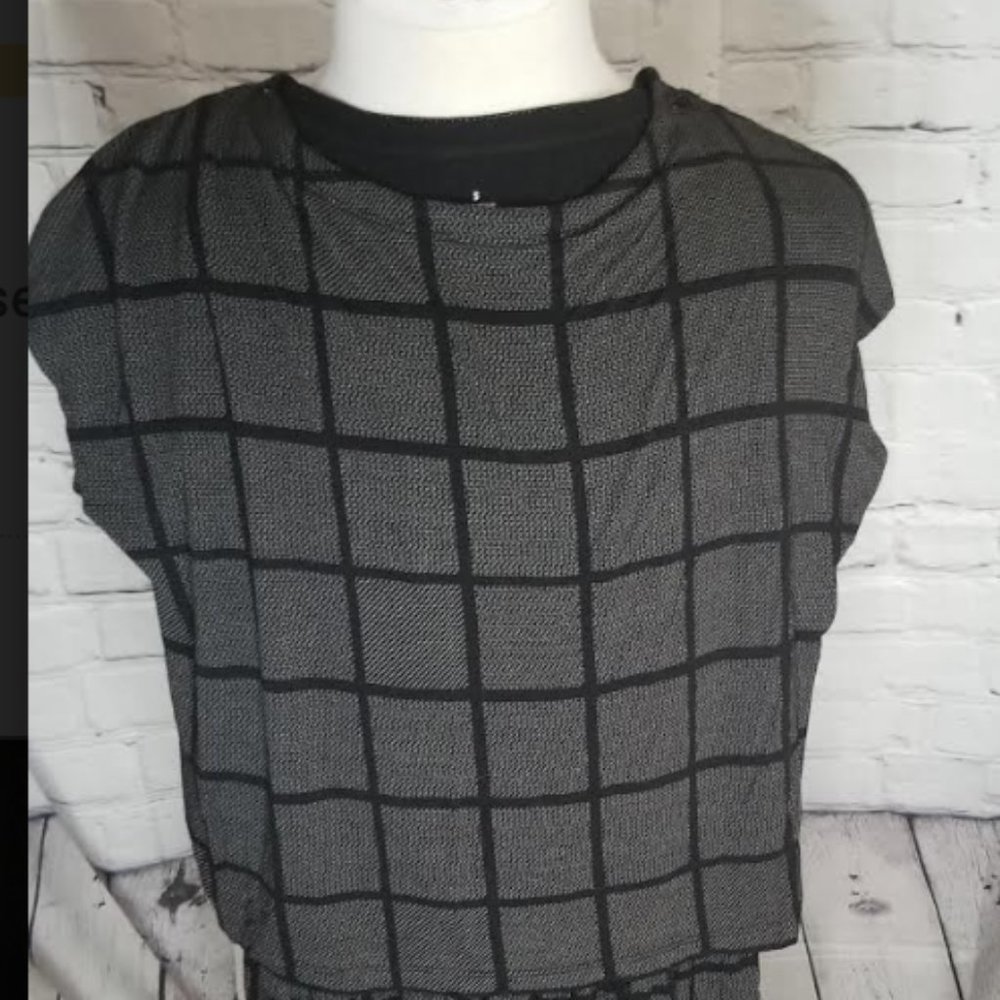 UniQlo SprzNY MoMa Special Edition Dress